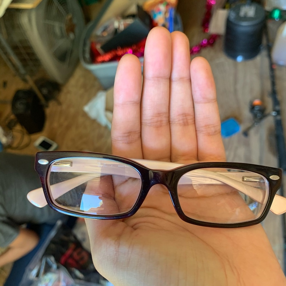 Random glasses frames - Picture 3 of 4